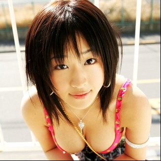 Risa Shimamoto 島本里沙